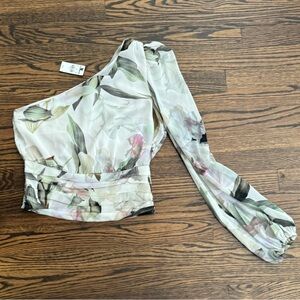 Brand New Express Top